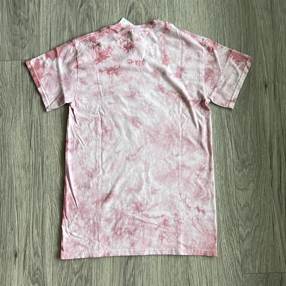 Cold Like My Soul Pink and White Tie Dyed Graphic Tee - Picture 5 of 6